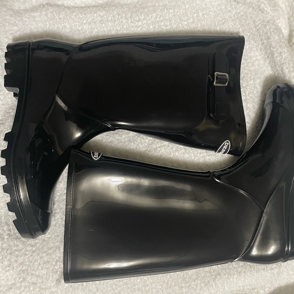 Women’s Rains boots